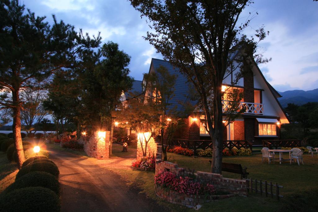 Pension Angelica Minamiaso Exterior photo